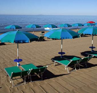 Aluminum beds for bathing establishments