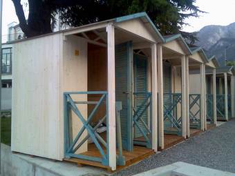cabine in legno per stabilimenti balneari