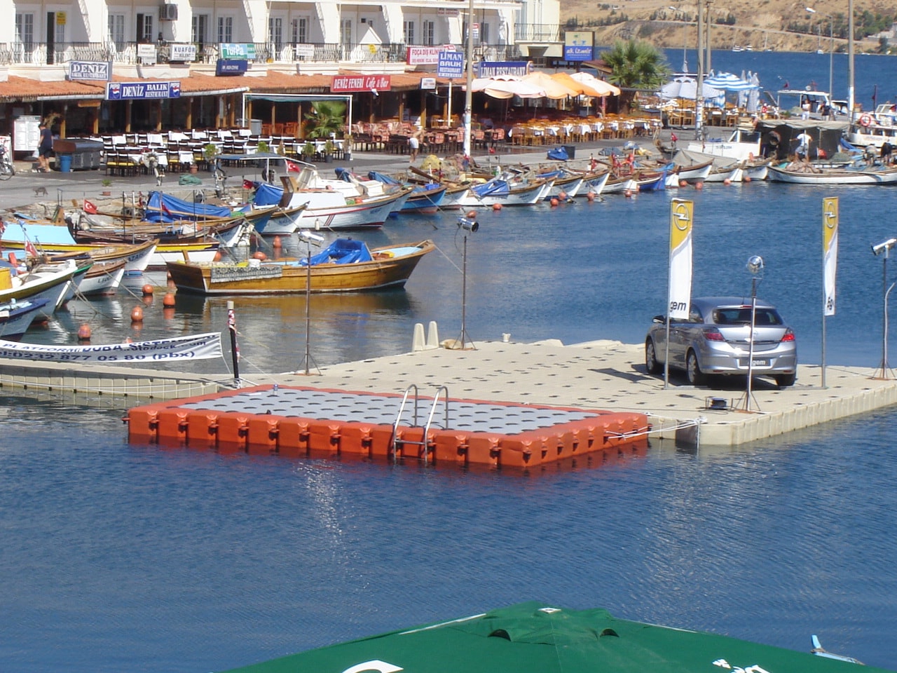 piattaforma galleggiante per fiera nautica