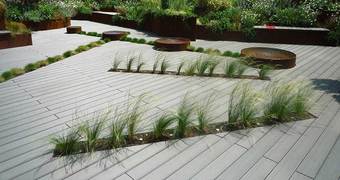 Outdoor Platform in faux Wood for Swimming Pool